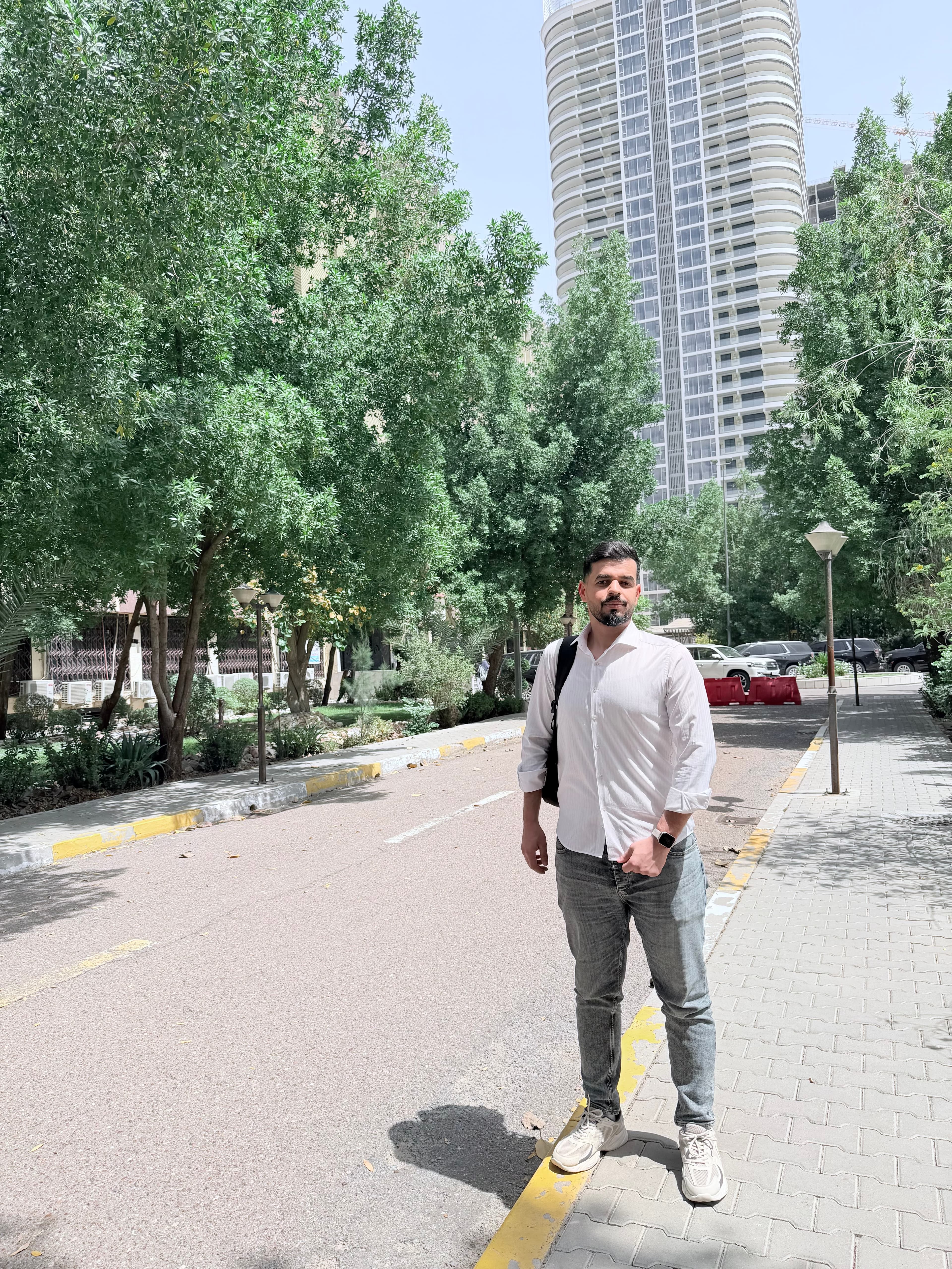 Ali Najm — independent builder